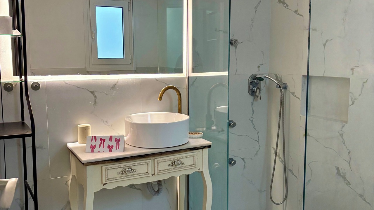 Photo of Bathroom in Kallithea