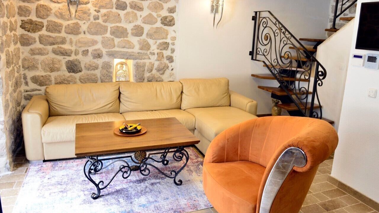 Photo of Livingroom in Kotor