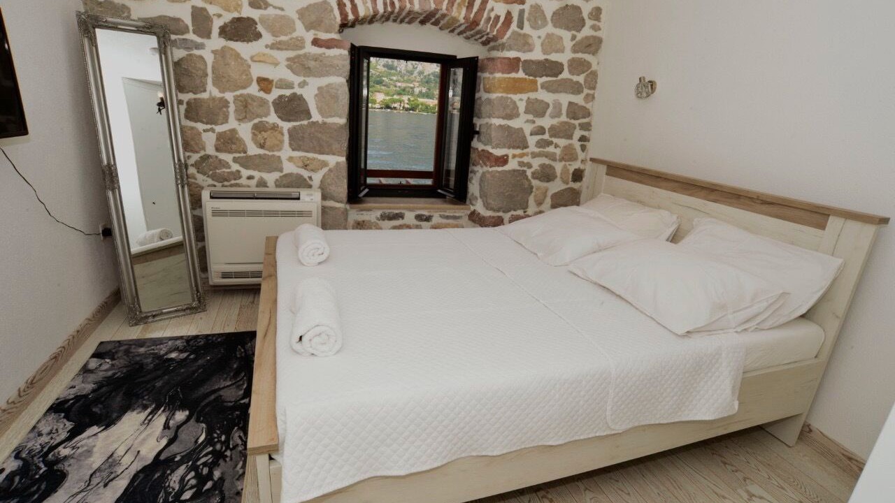 Photo of Bedroom in Kotor
