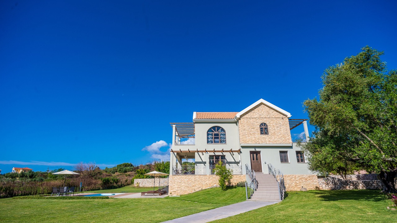 Photo of Outdoor in Karavados