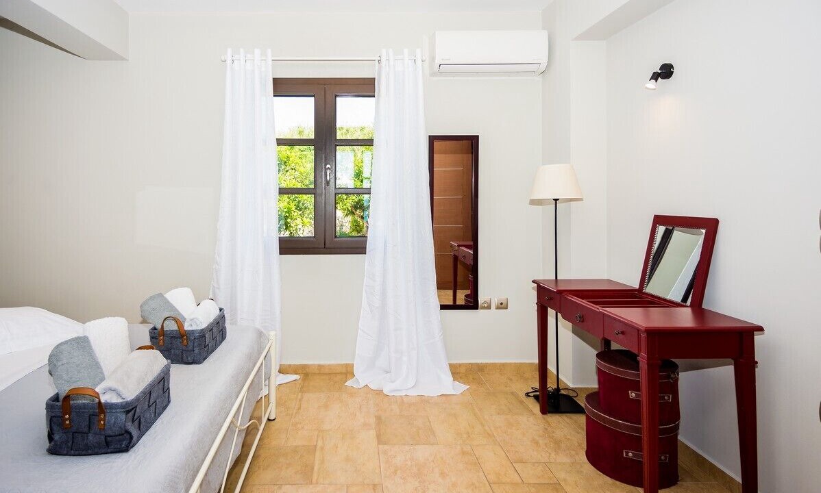 Photo of Bedroom in Karavados