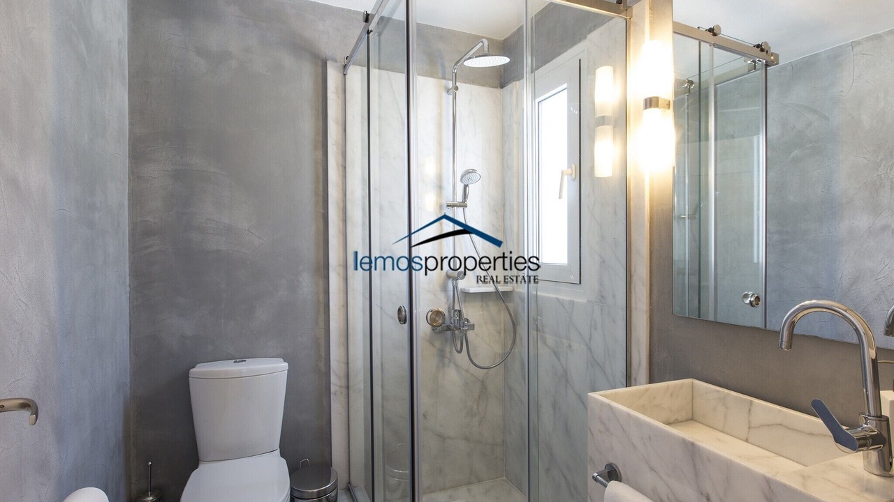 Photo of Bathroom in Koundouros