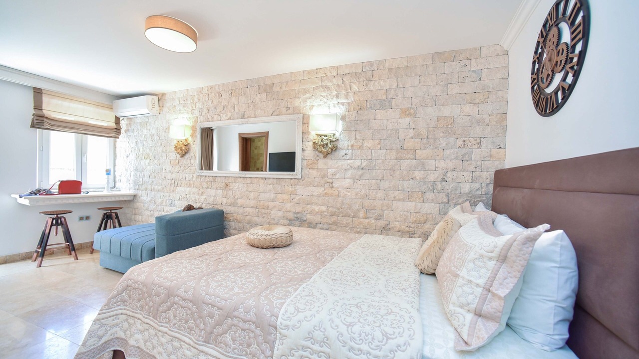 Photo of Bedroom in Old Town