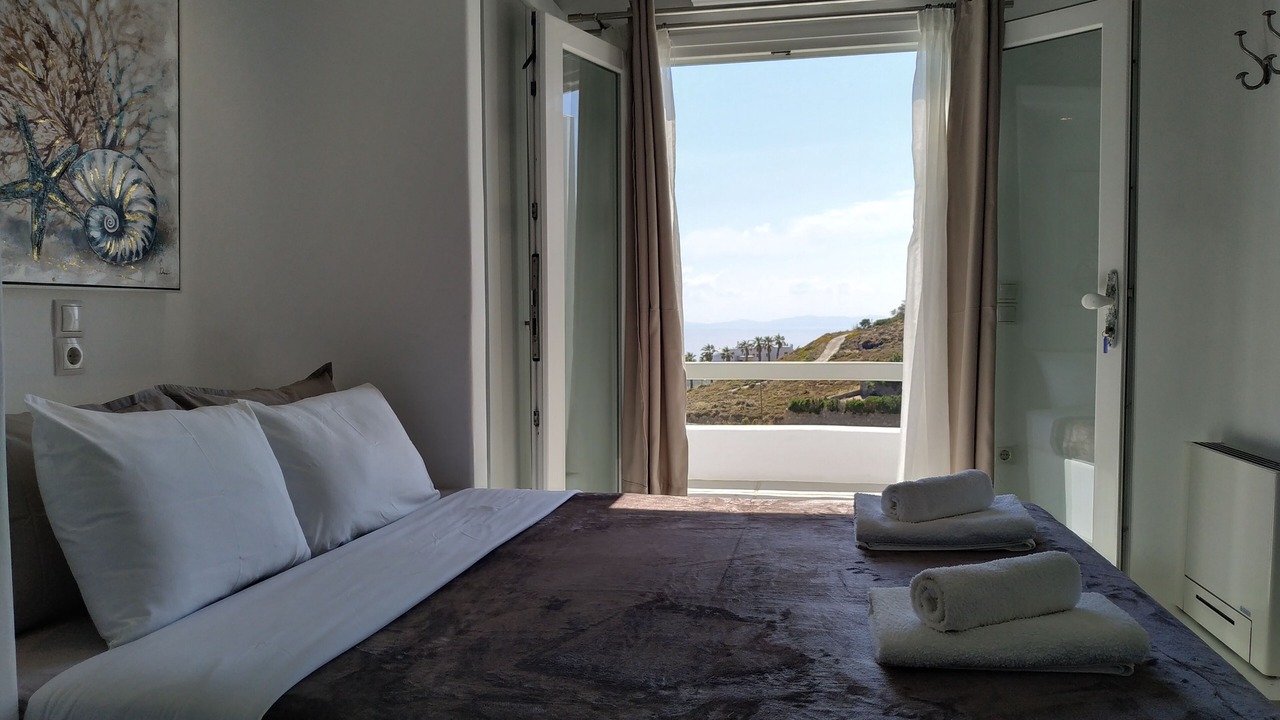 Photo of Bedroom in Faros Armenistis