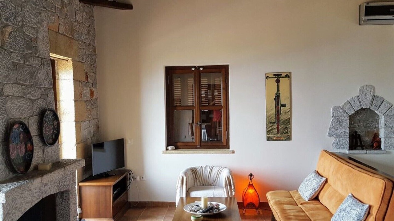 Photo of Livingroom in Lefktron