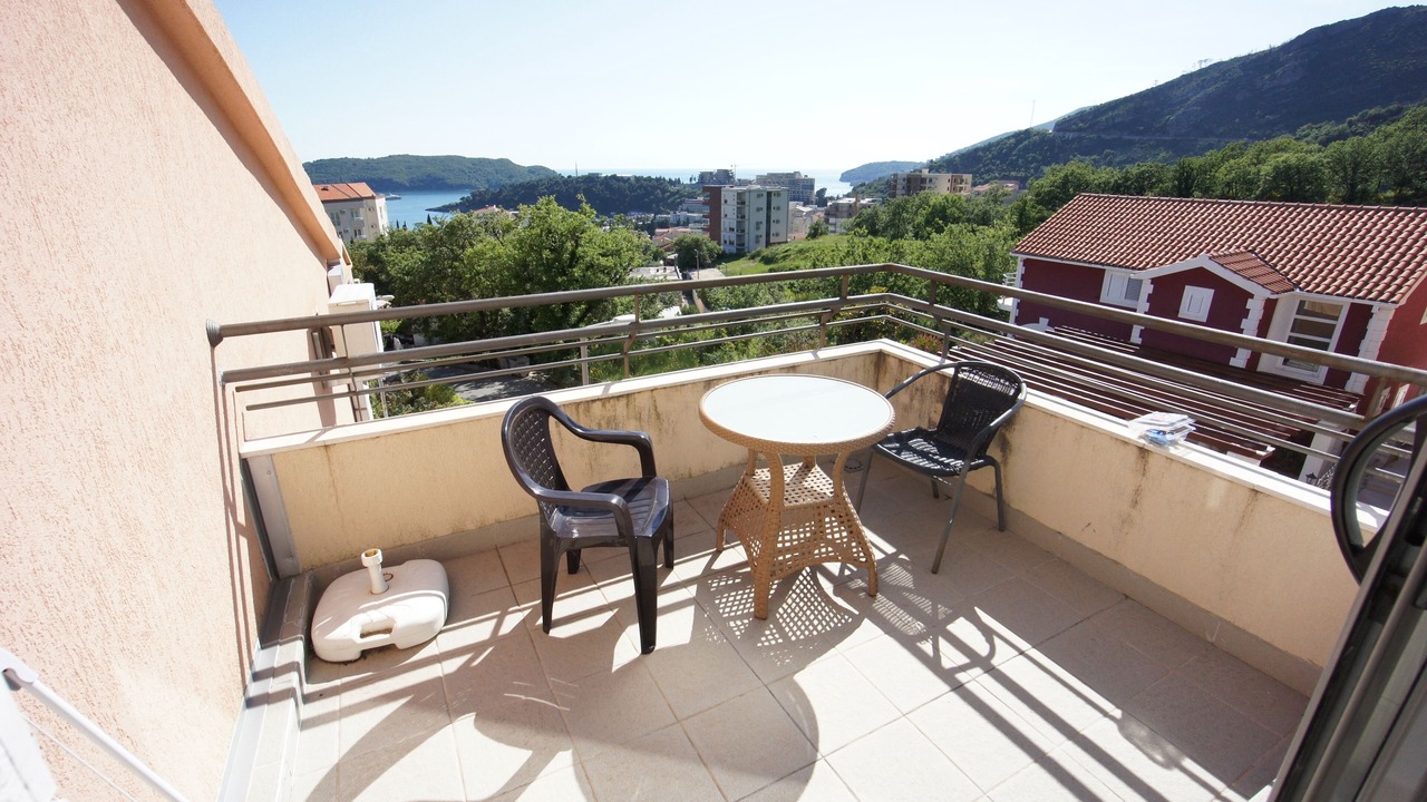 Photo of Patio Balcony in Becici