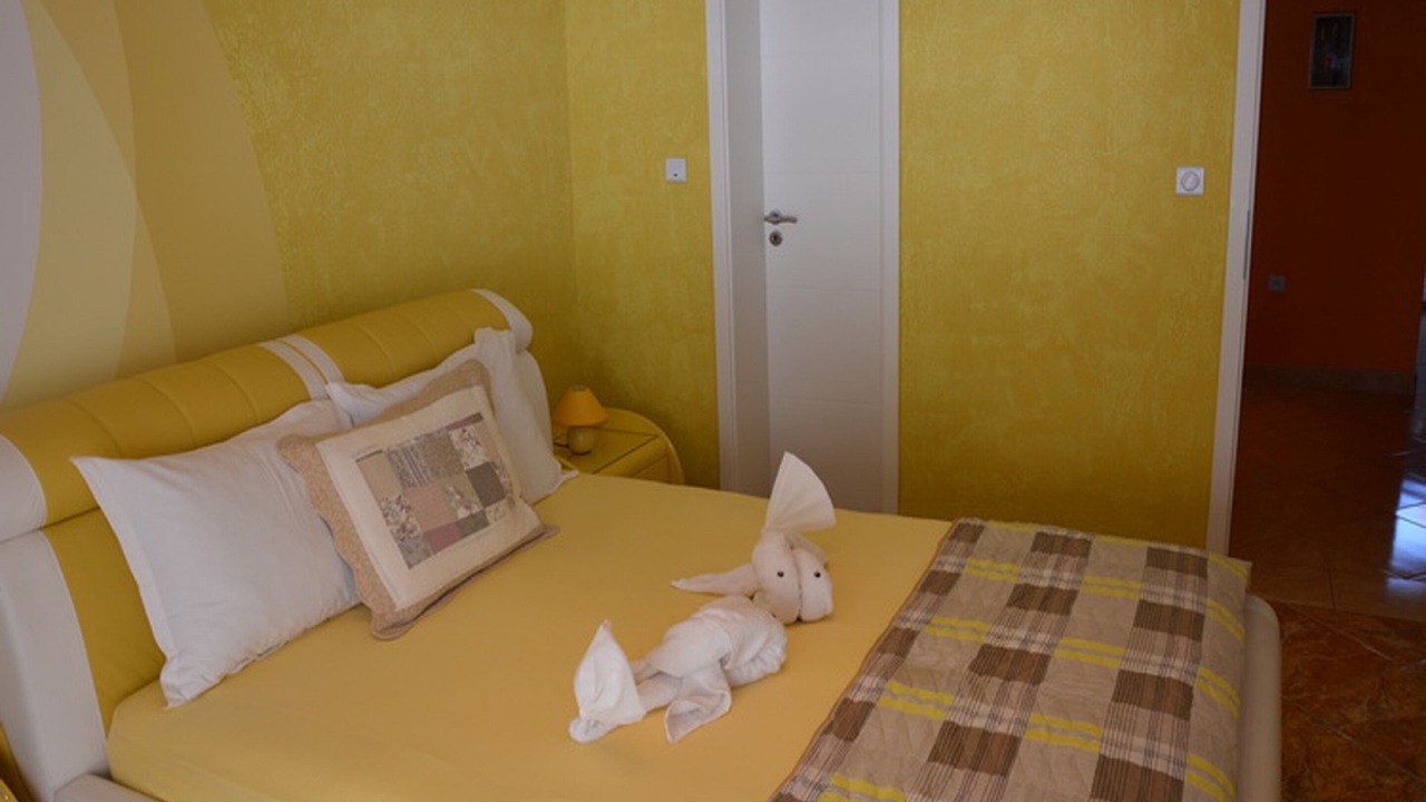 Photo of Bedroom in Igalo