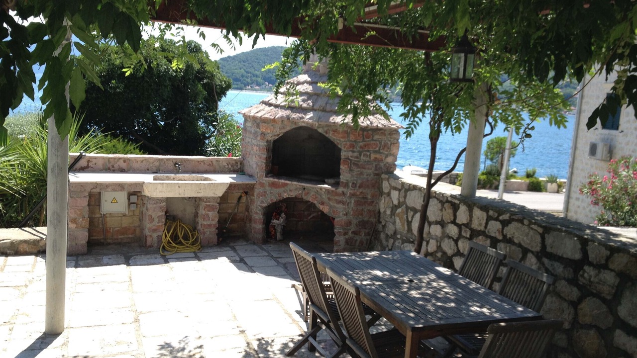 Photo of Outdoor in Lepetane