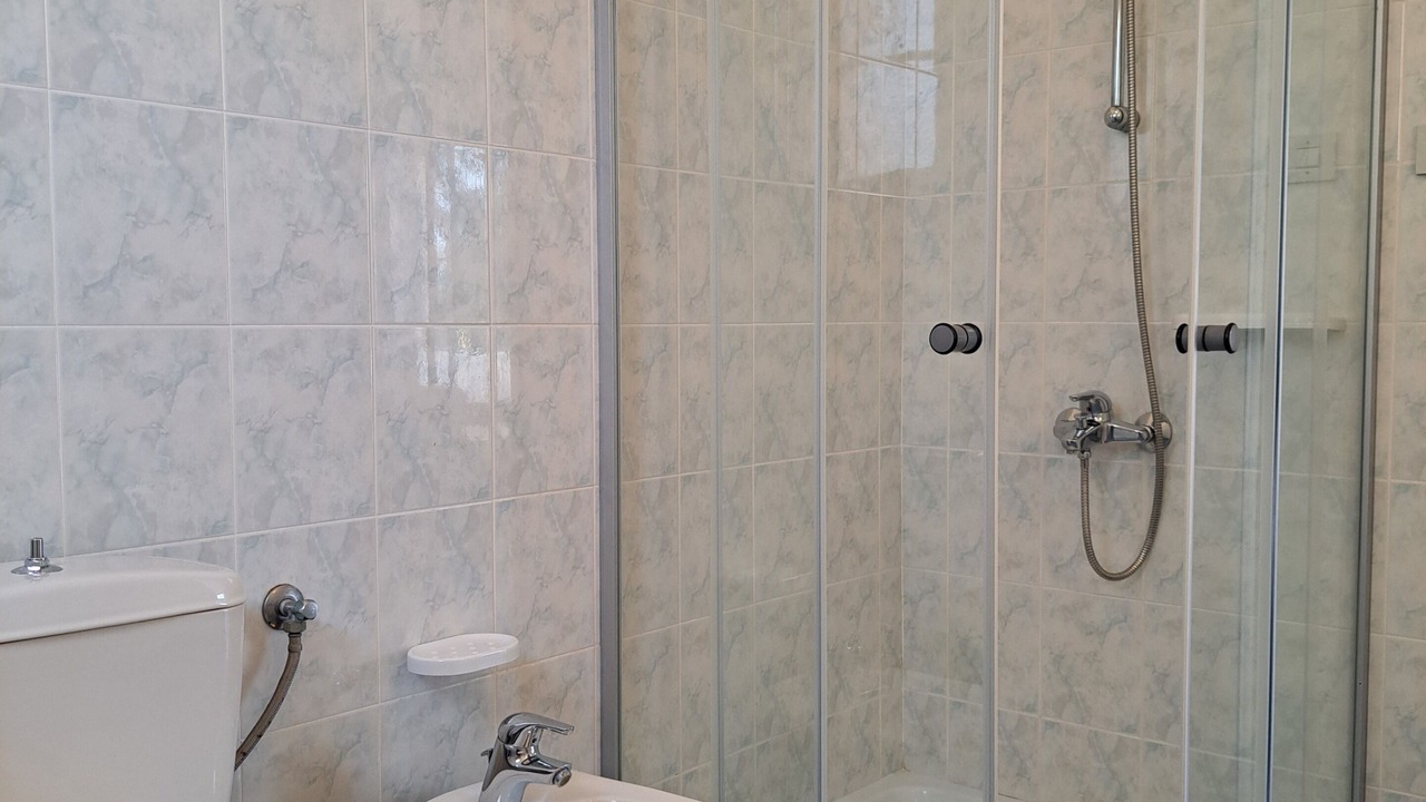Photo of Bathroom in Alinda