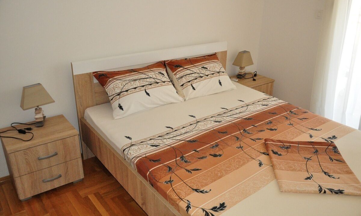 Photo of Bedroom in Podmaine