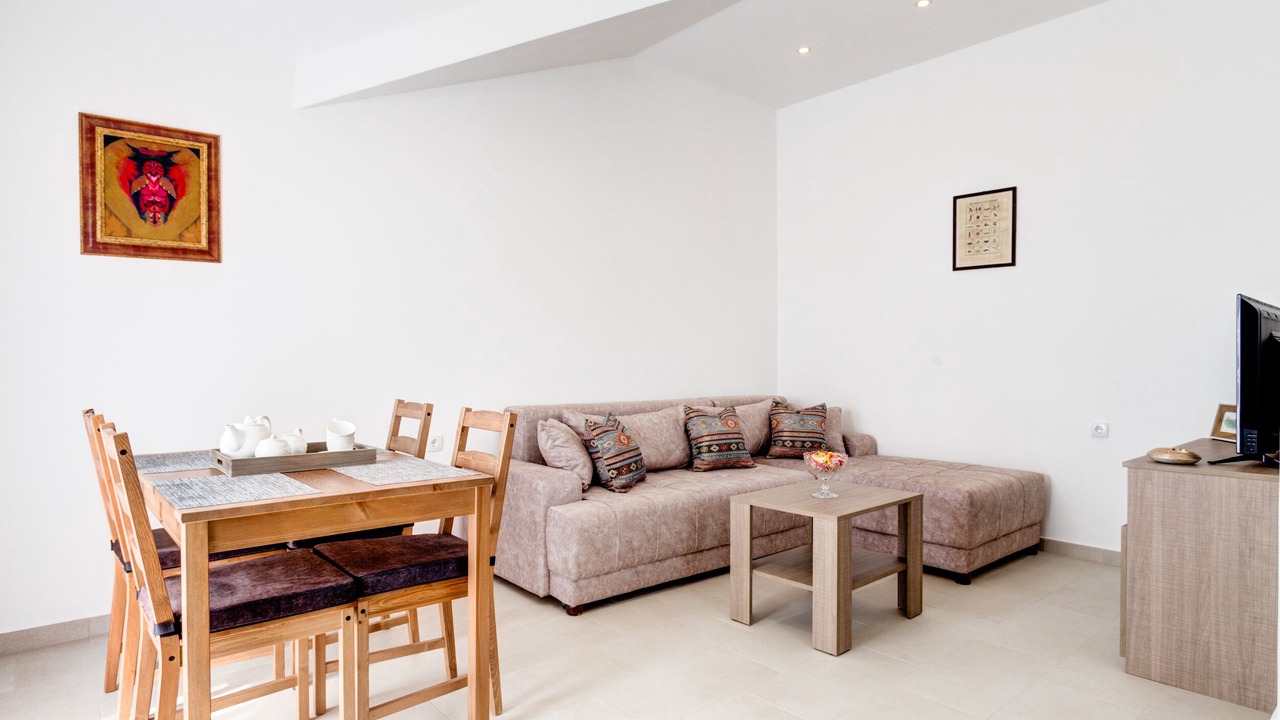 Photo of Livingroom in Kotor