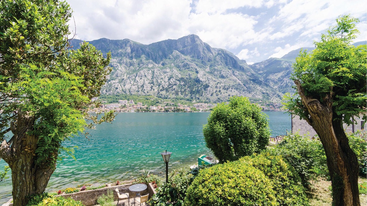 Photo of Bedroom in Kotor