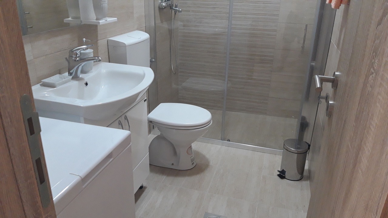 Photo of Bathroom in Orahovac