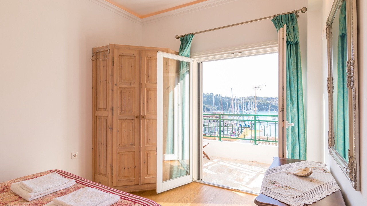 Photo of Bedroom in Lakka