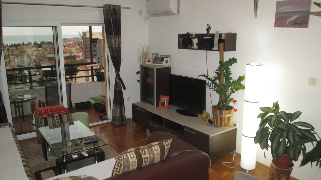 Photo of Livingroom in Lazi