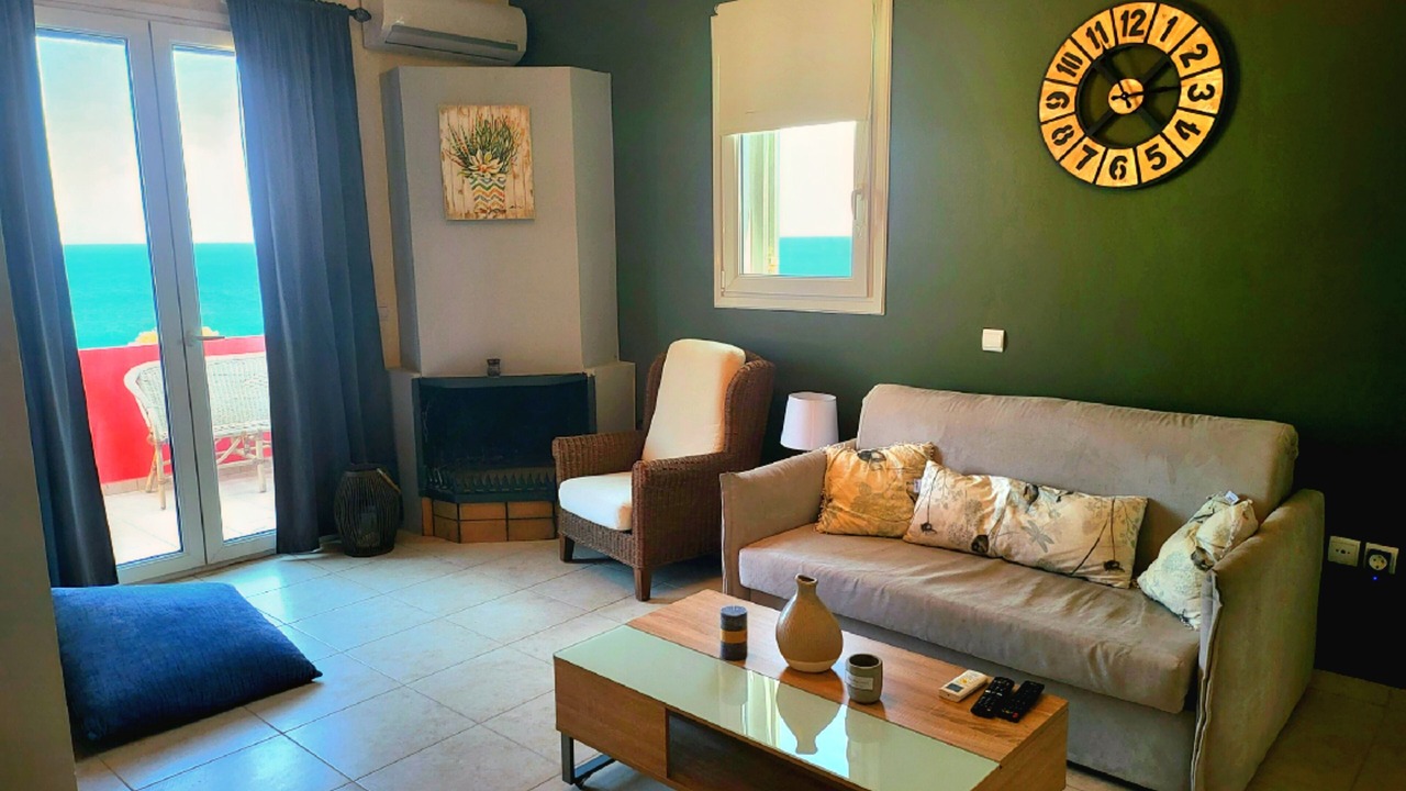Photo of Livingroom in Lahania