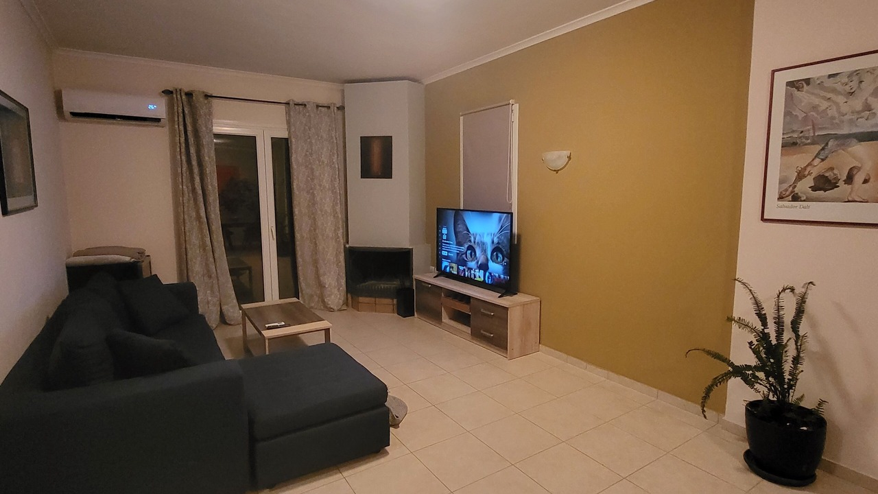 Photo of Livingroom in Lahania
