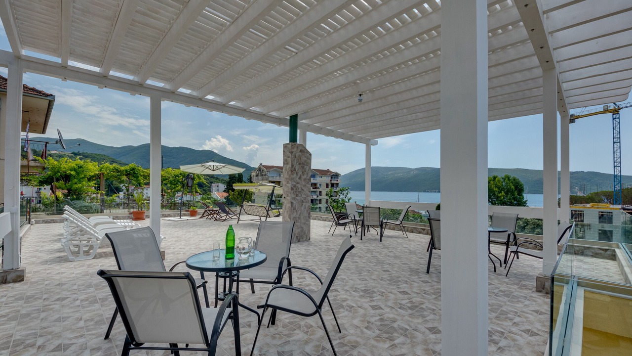 Photo of Outdoor in Meljine
