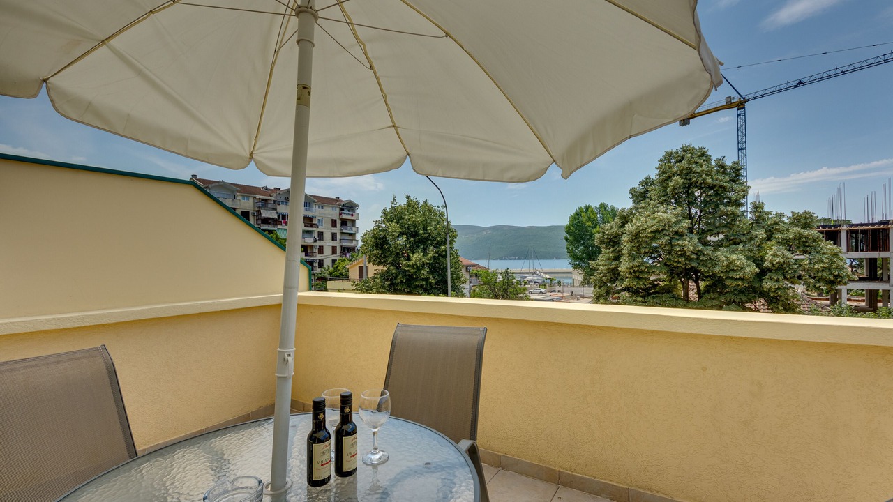 Photo of Outdoor in Meljine