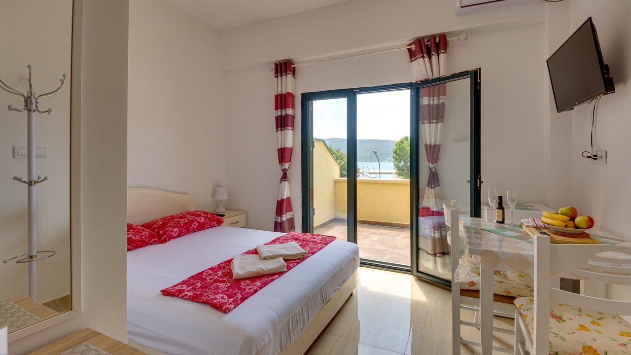 Photo of Bedroom in Meljine