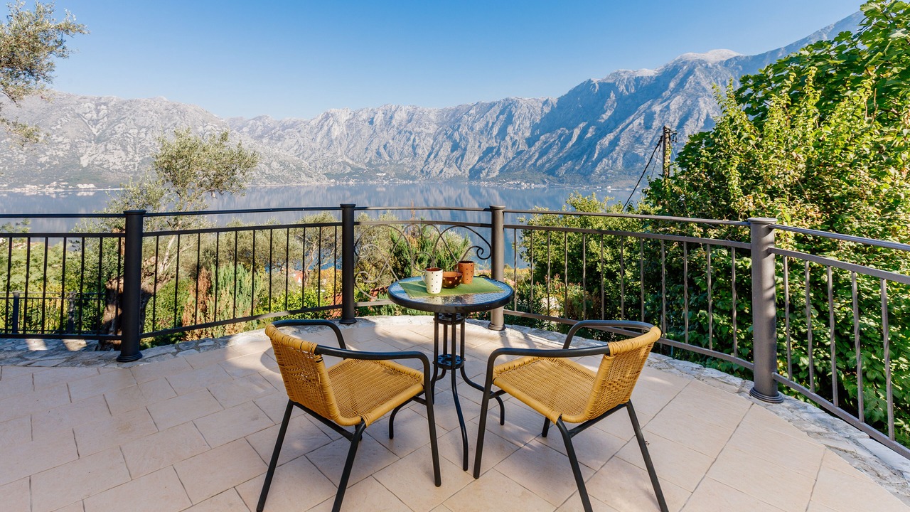 Photo of Outdoor in Prcanj