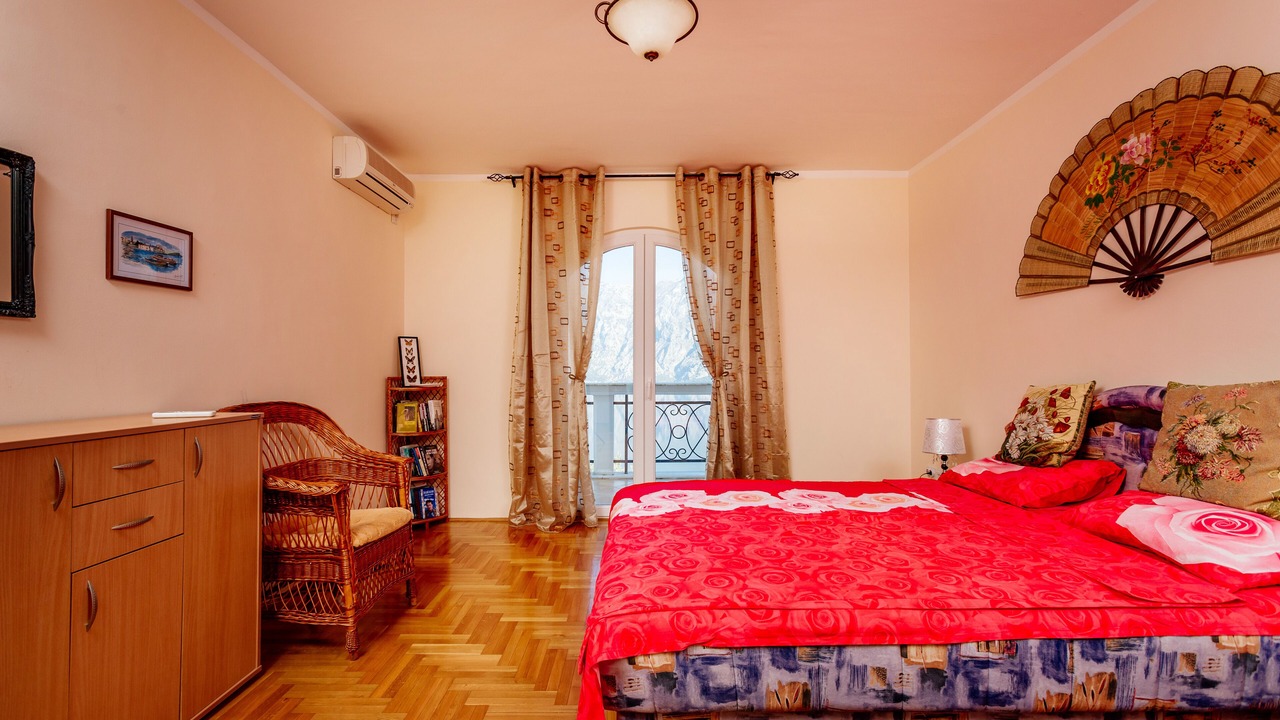 Photo of Bedroom in Prcanj