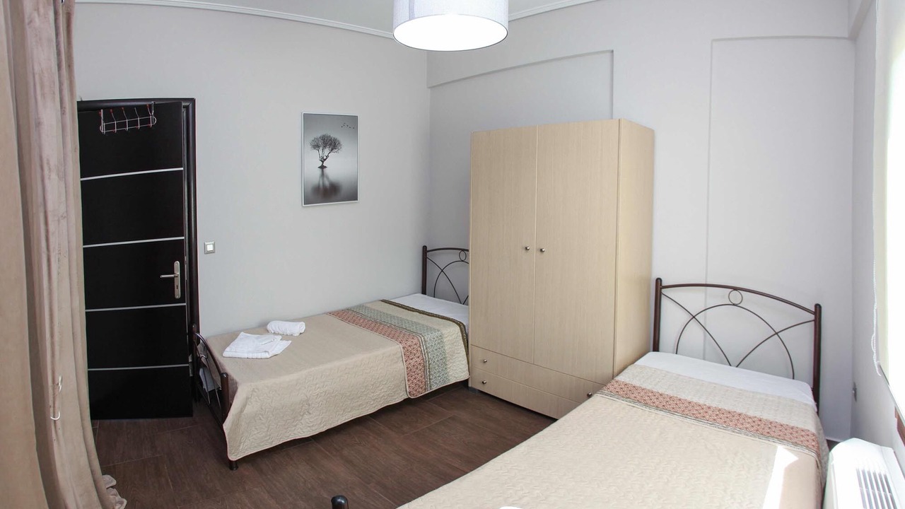 Photo of Bedroom in Midea