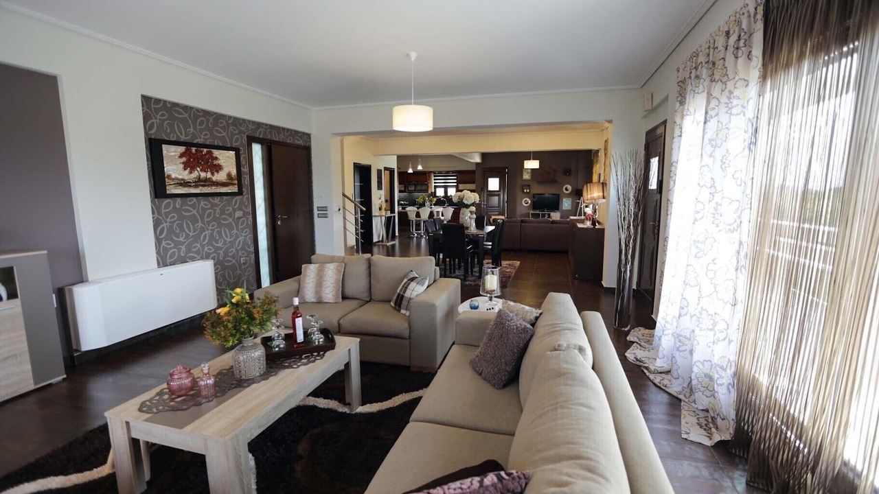 Photo of Livingroom in Midea