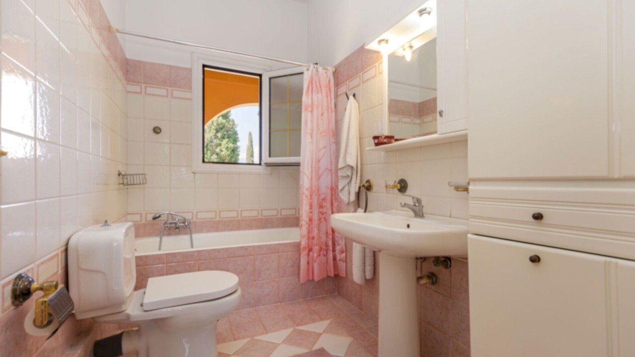 Photo of Bathroom in Corfu Town