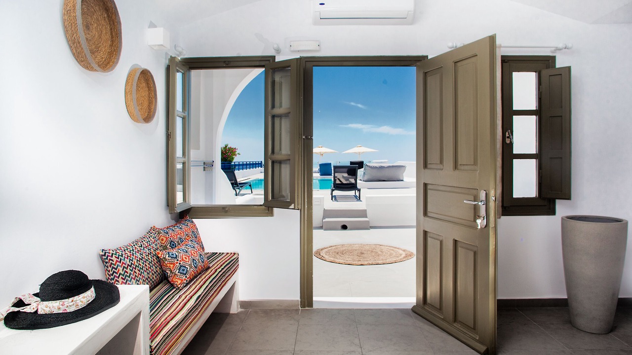 Photo of Livingroom in Fira