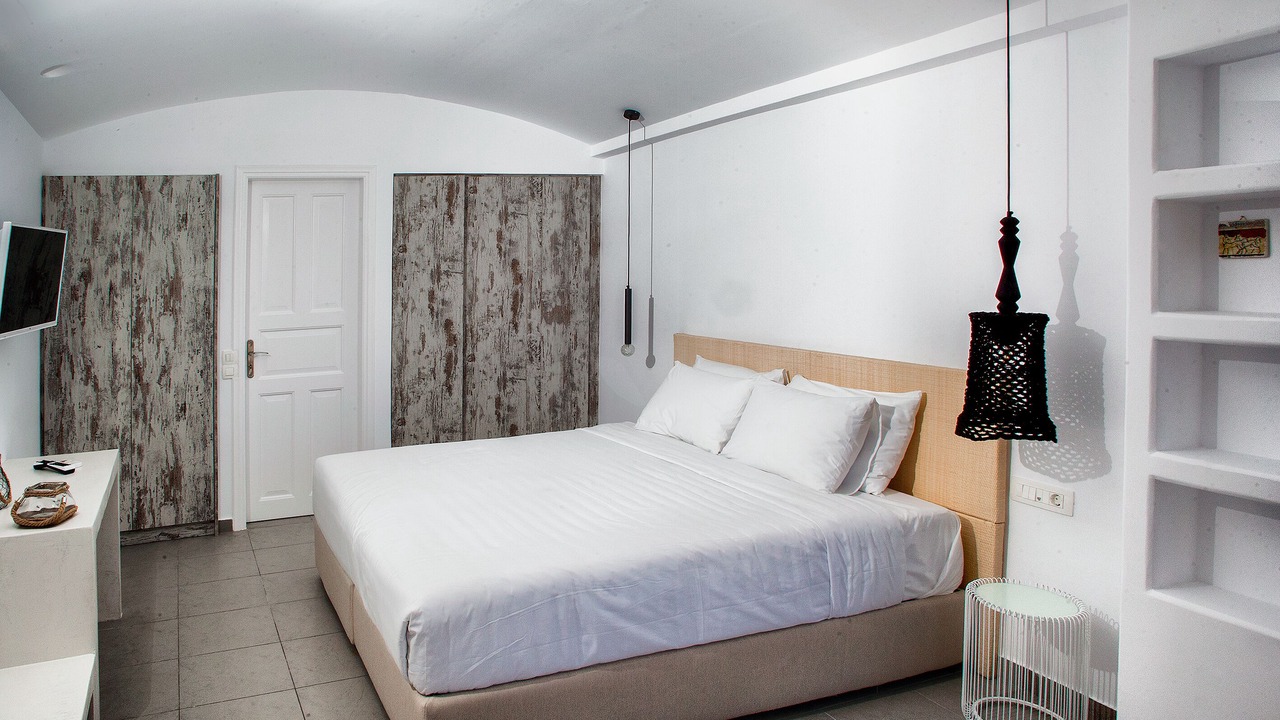 Photo of Bedroom in Fira