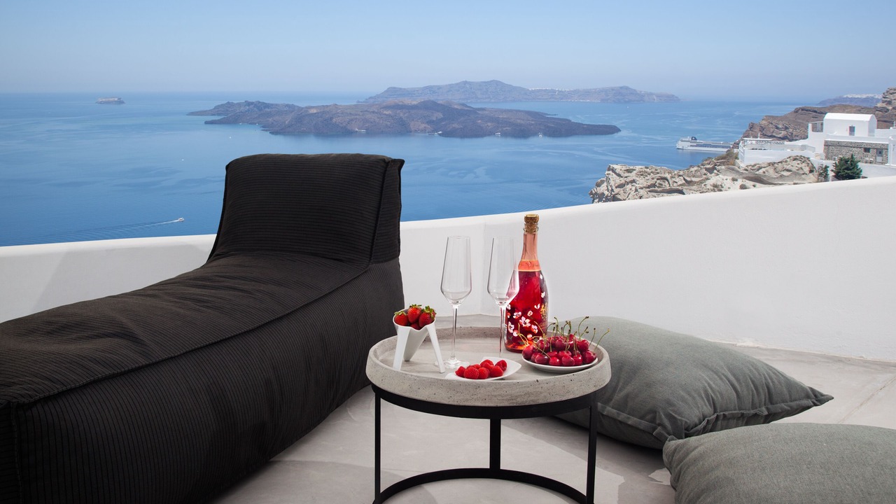 Photo of Outdoor in Fira