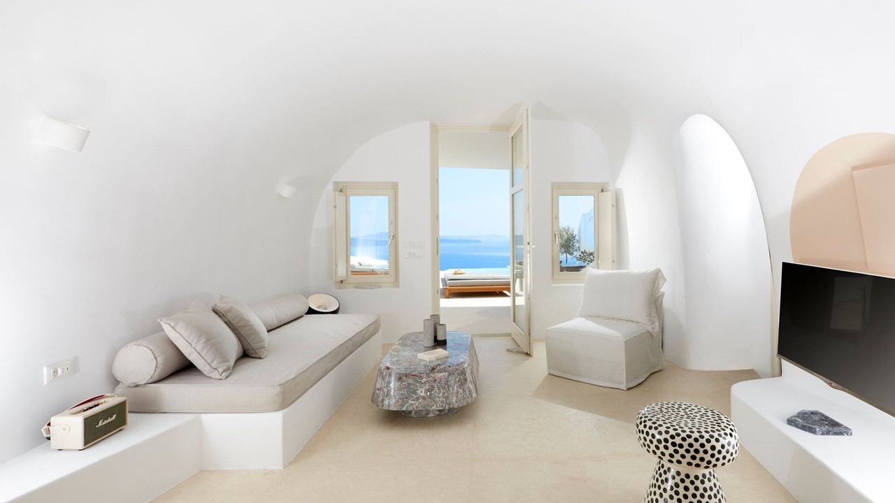 Photo of Others in Oia