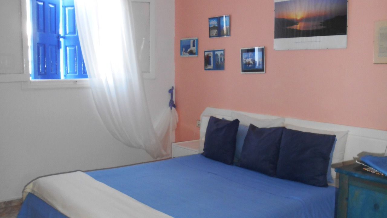 Photo of Bedroom in Marathokampos