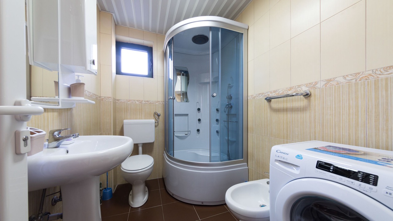 Photo of Bathroom in Seoca