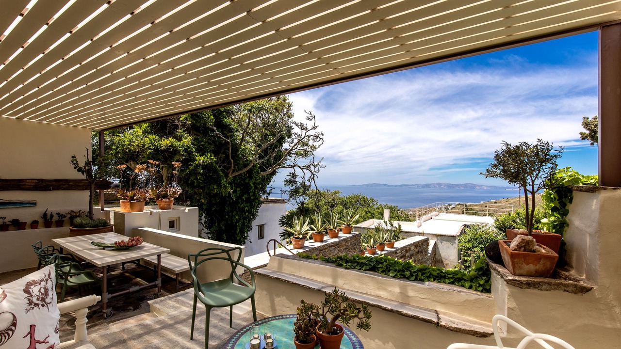 Photo of Patio Balcony in Tinos