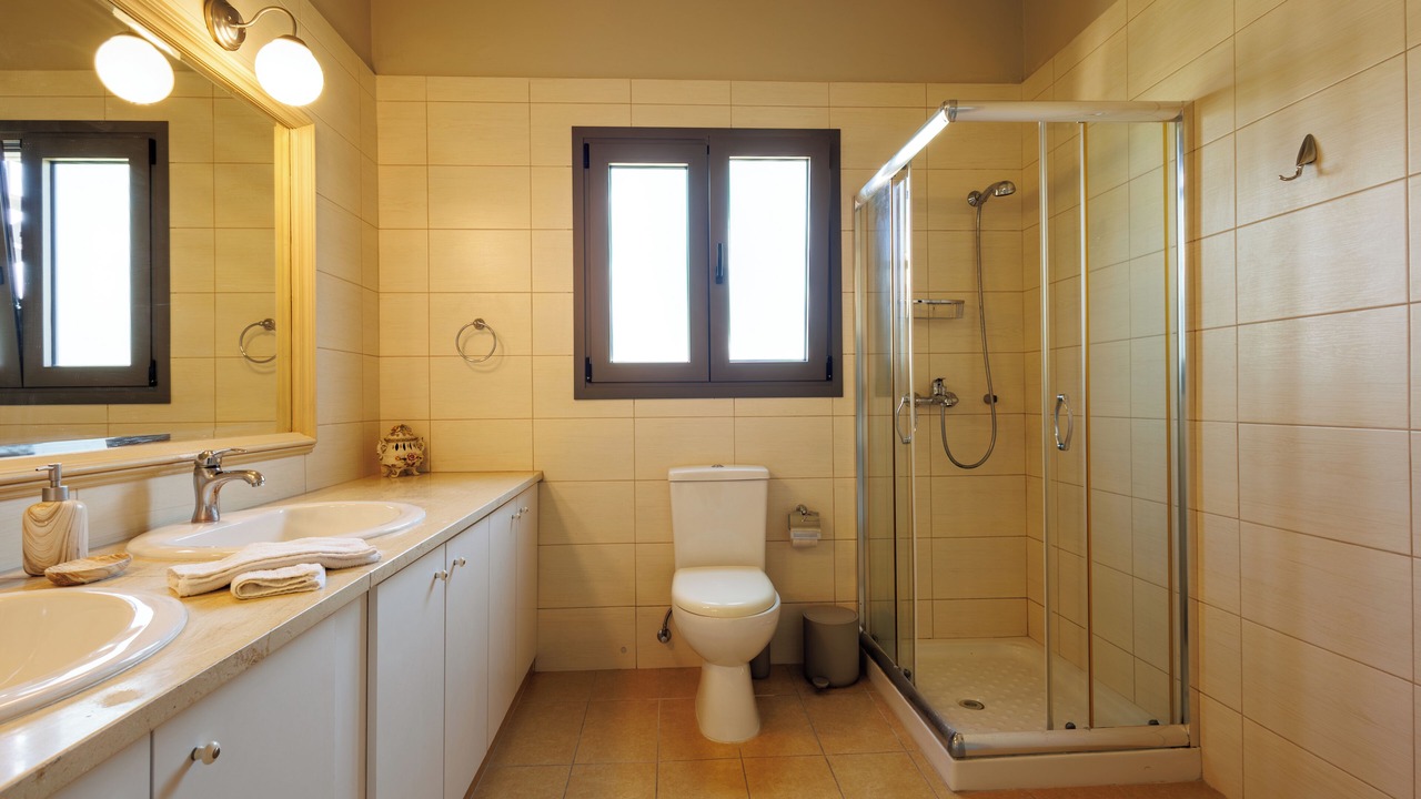 Photo of Bathroom in Ixia