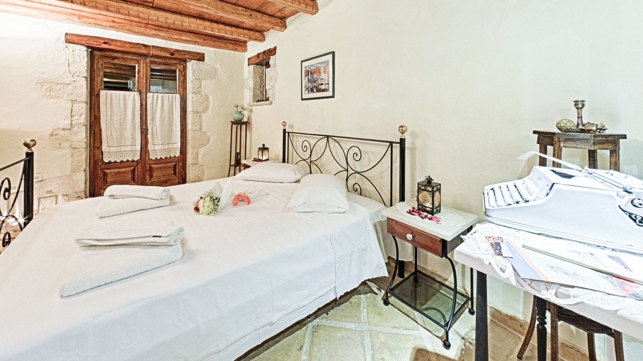 Photo of Bedroom in Elation