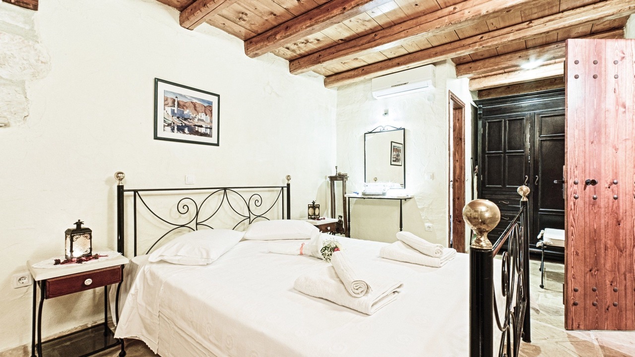Photo of Bedroom in Elation