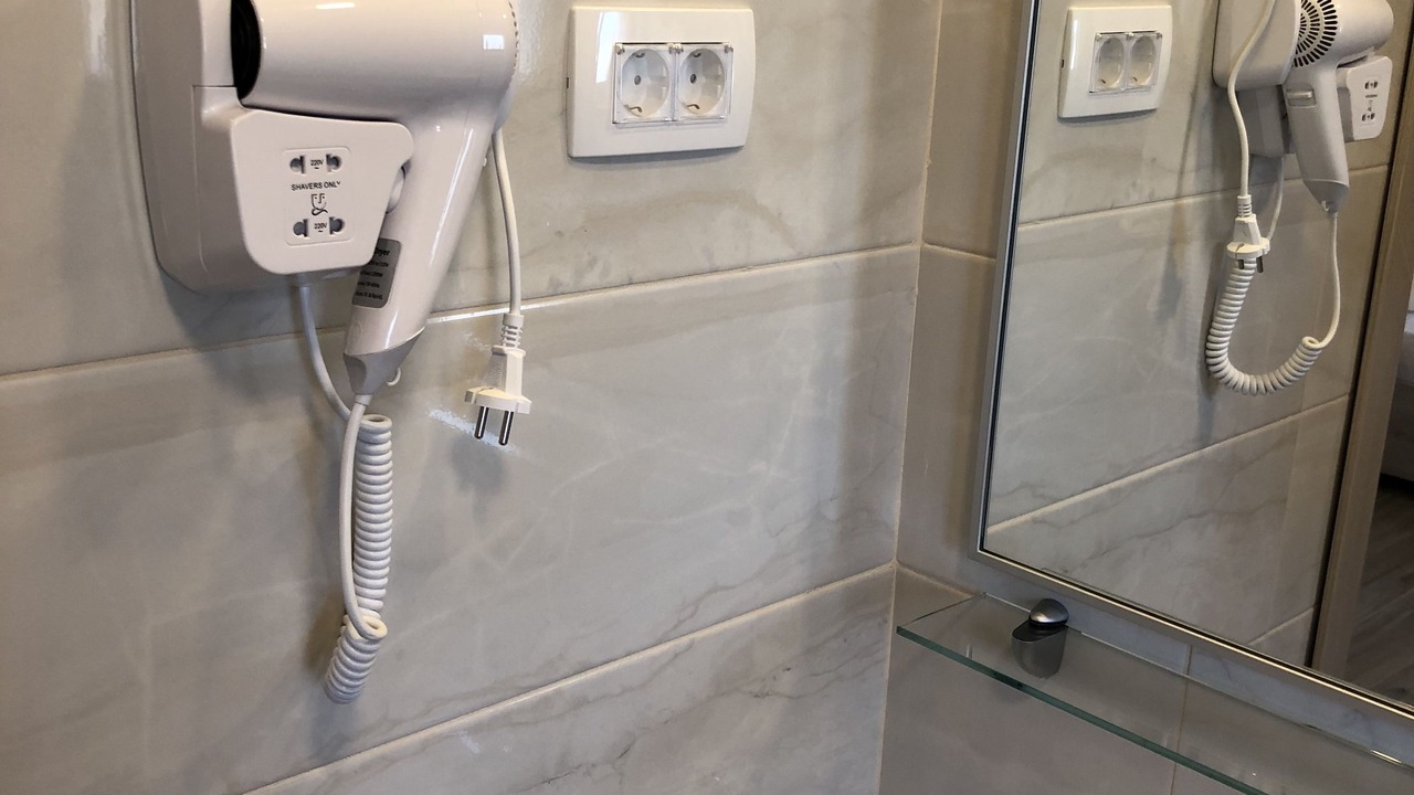 Photo of Bathroom in Maini