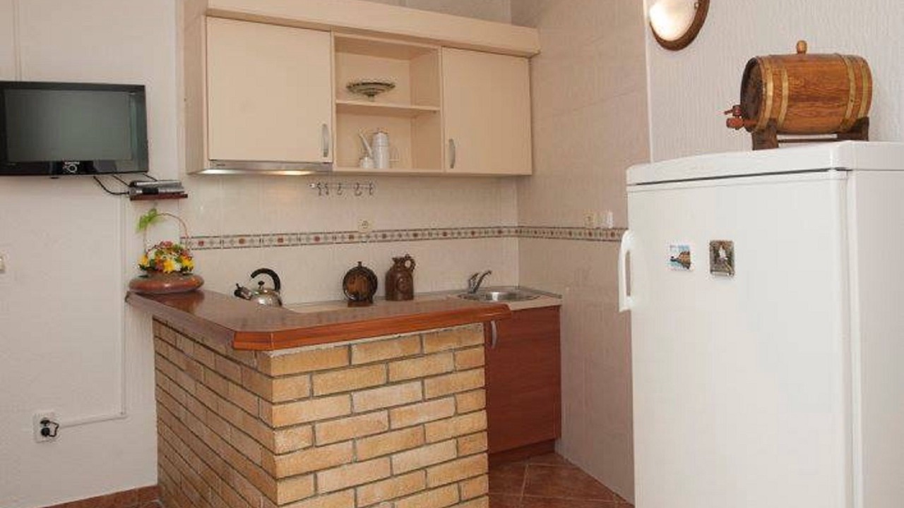 Photo of Kitchen in Petrovac