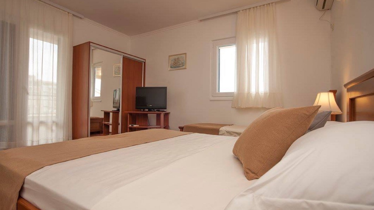 Photo of Bedroom in Petrovac