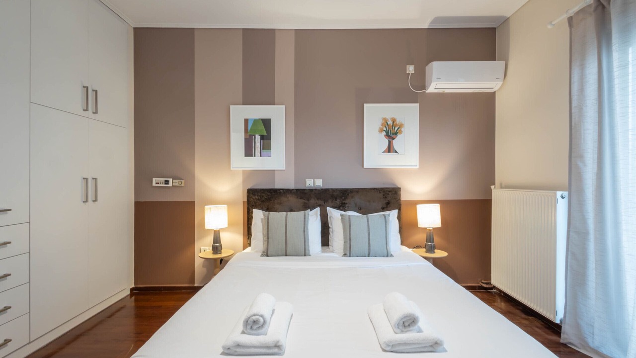 Photo of Bedroom in Alimos