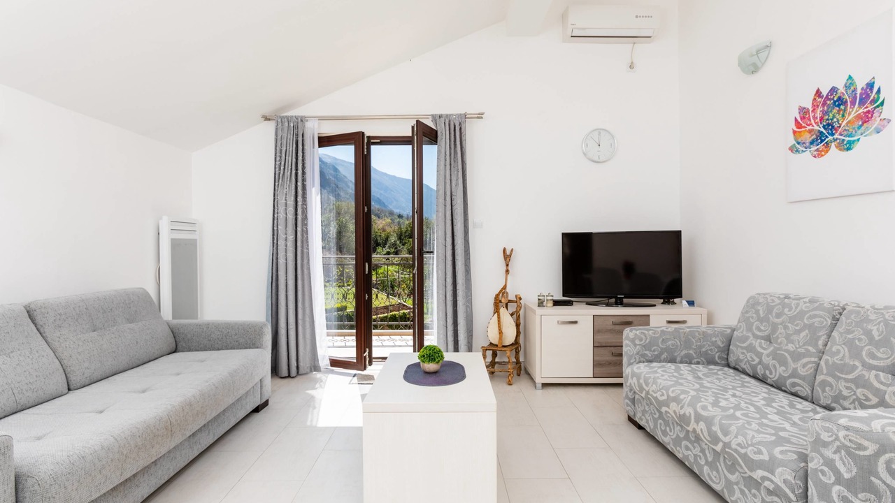 Photo of Livingroom in Dobrota