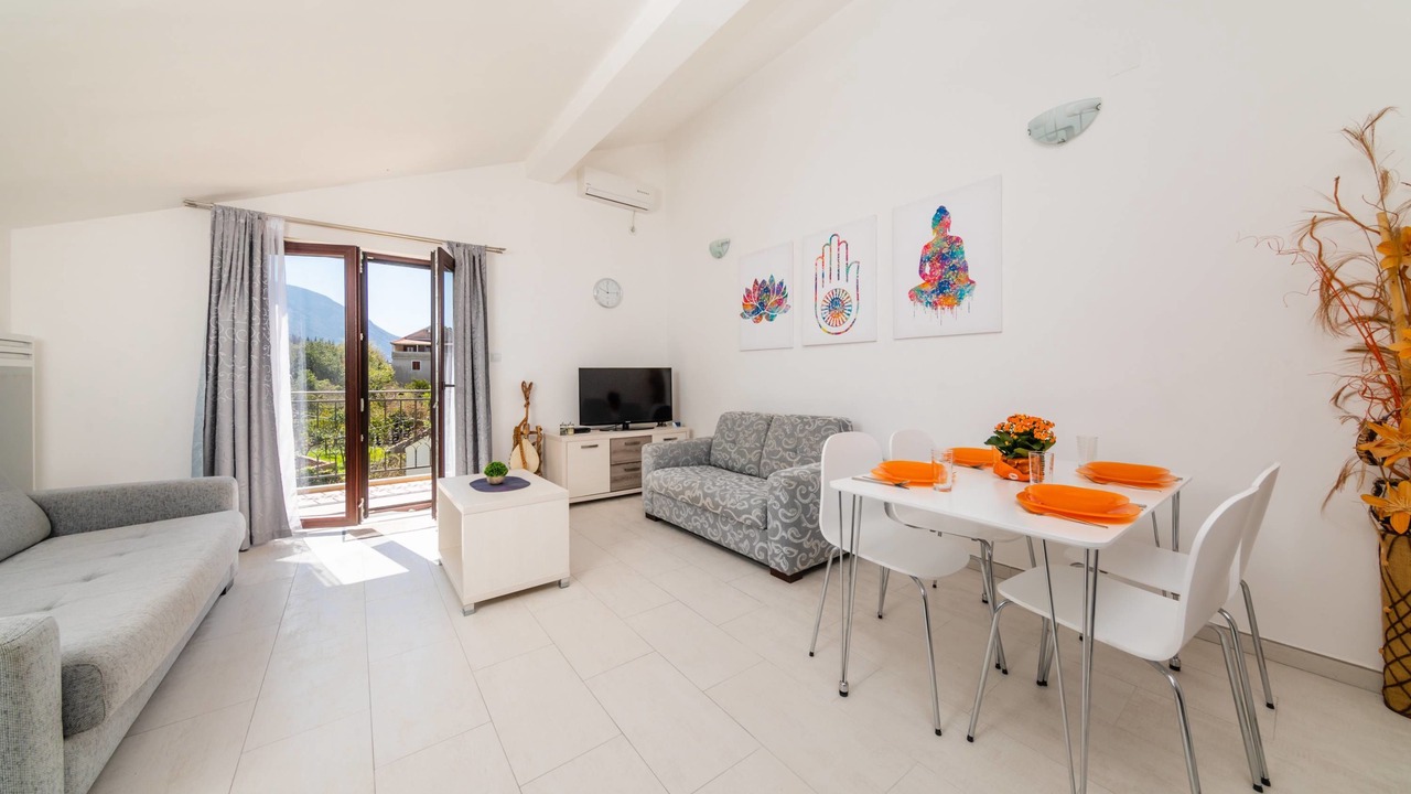 Photo of Livingroom in Dobrota