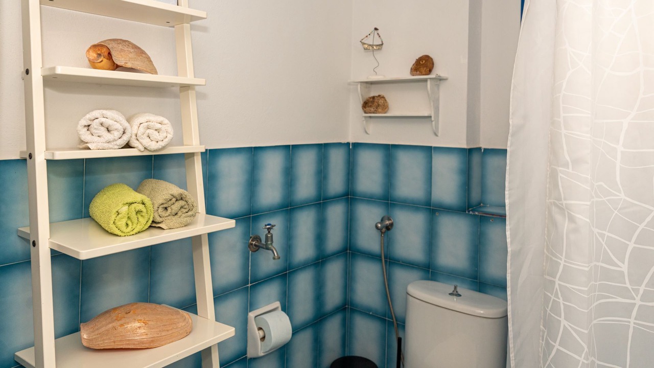 Photo of Bathroom in Leros