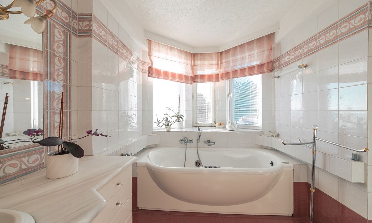 Photo of Bathroom in Anavyssos