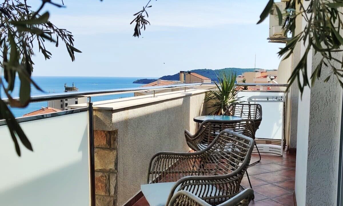 Photo of Patio Balcony in Becici