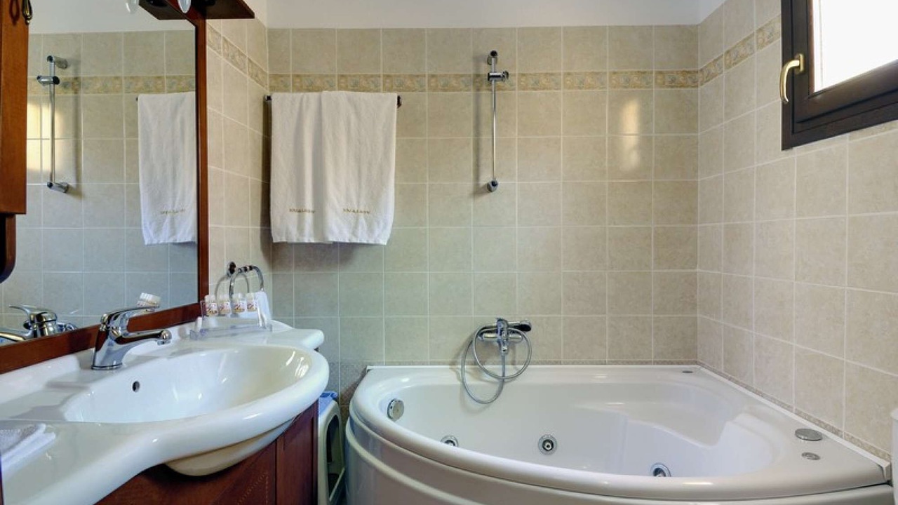 Photo of Bathroom in Kala Nera