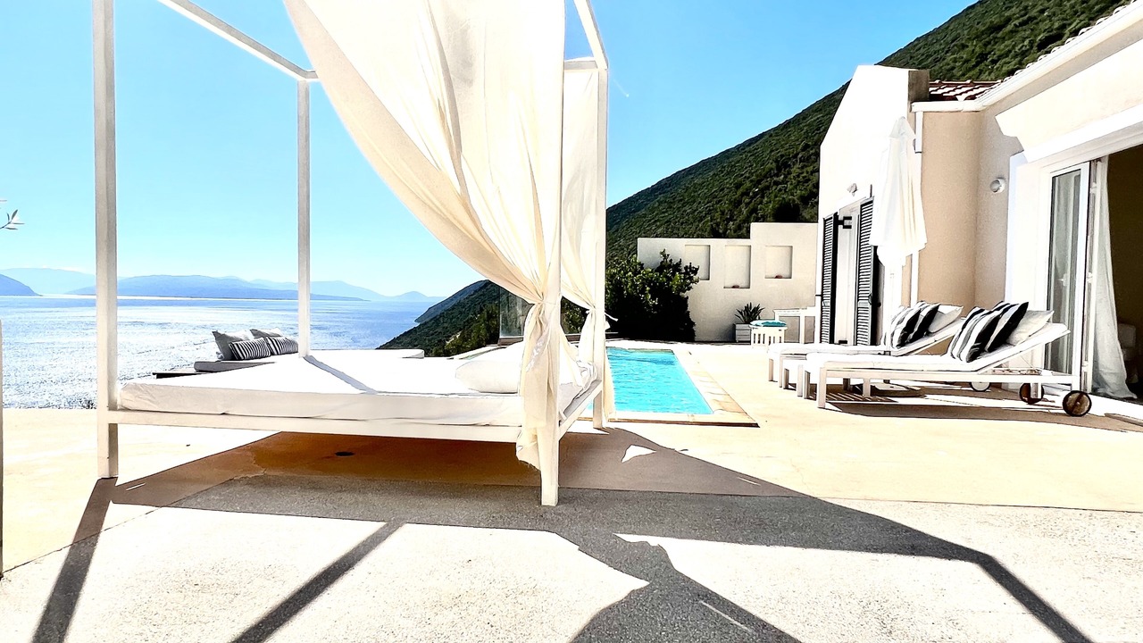 Photo of Patio Balcony in Evgiros